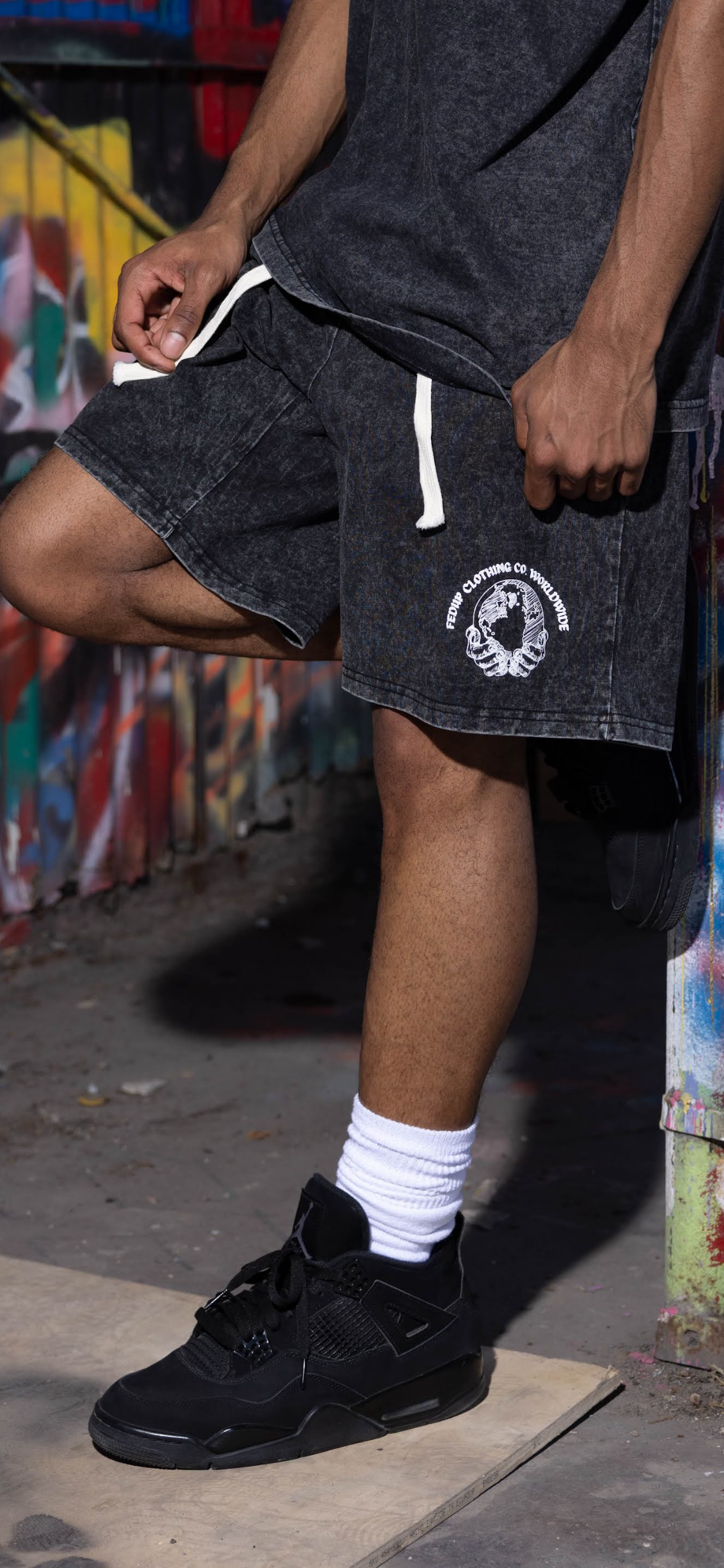 “FEDUP IS THE WORLD” BLACK SHORTS