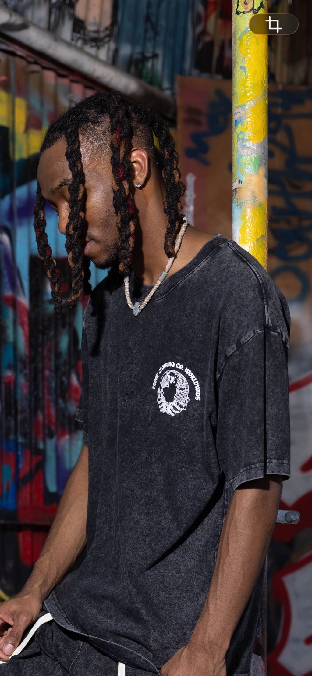 “FEDUP IS THE WORLD” BLACK TEE