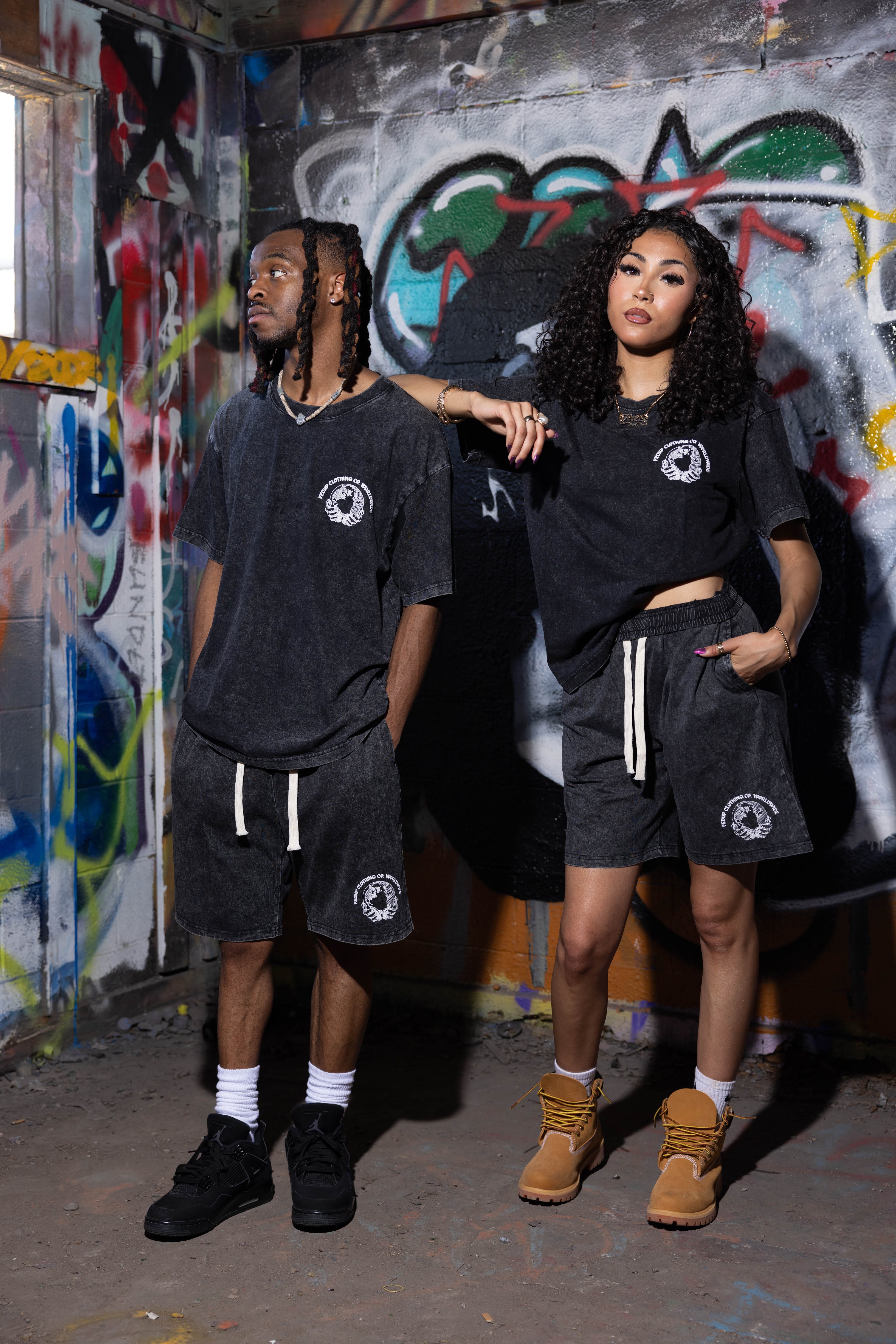 “FEDUP IS THE WORLD” BLACK SET